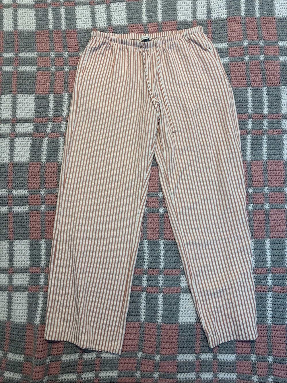 American Eagle Outfitters Women’s Straight-Leg Striped pants — Cream and red